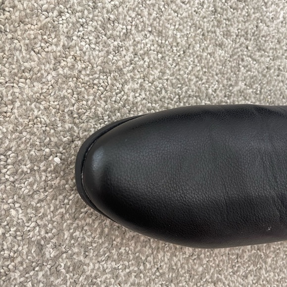 Black Booties (7W) - Picture 5 of 5